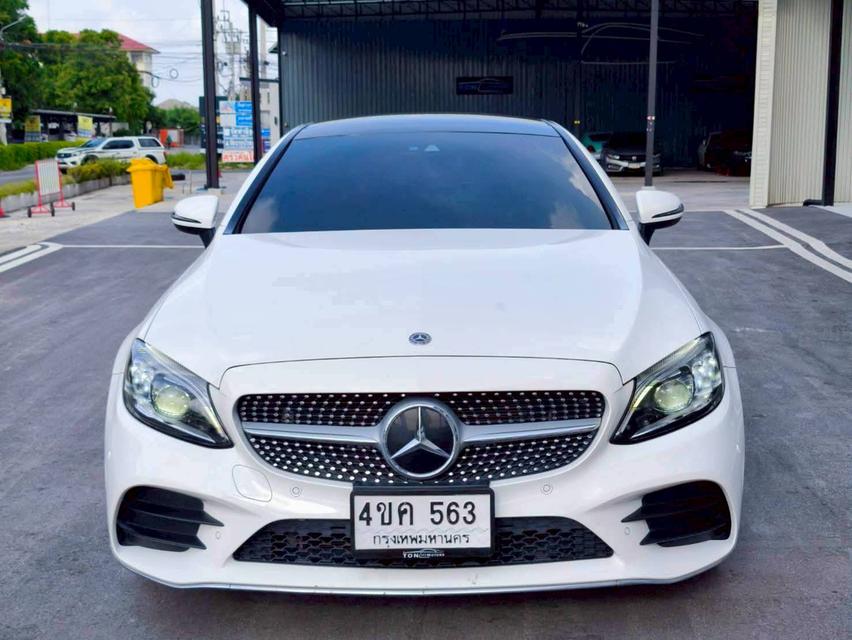 รหัสรถ KPV563 2023 BENZ C200 2.0 COUPE AMG DYNAMIC 12