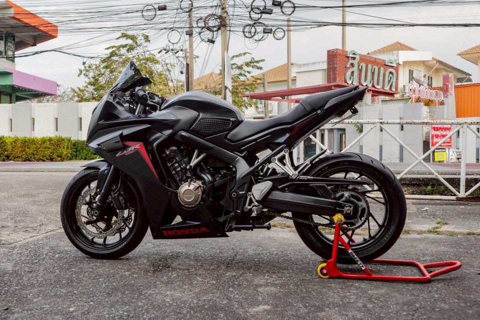 CBR650F ปี2018 Honda สีดำ 3