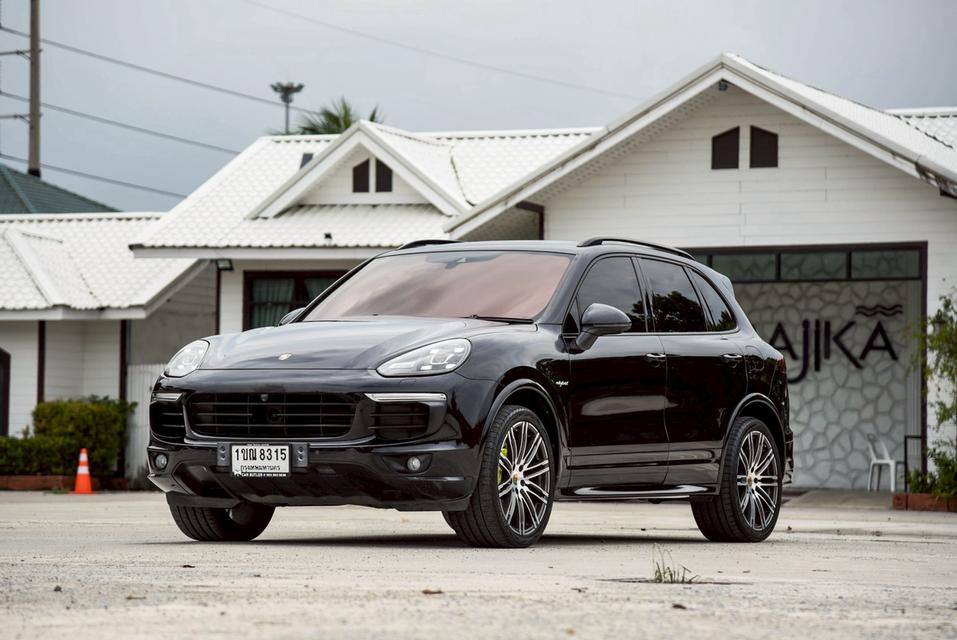 รหัสรถ CBL8315 Porsche CAYNNE 3.0 S E-Hybrid 4WD AT 2016