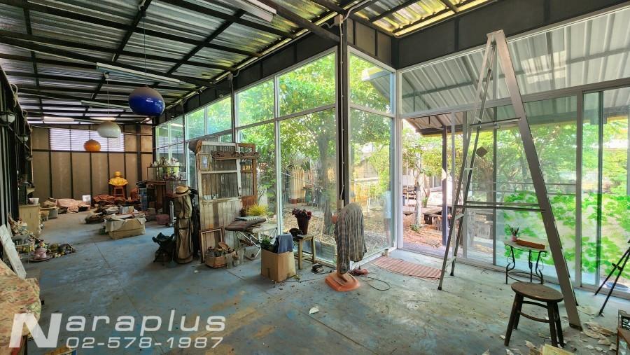 68040538 : ขายบ้านเดี่ยว 2 ชั้น พร้อมอาคารอเนกประสงค์ บนที่ดินขนาด 141 ตร.ว. หมู่บ้านพลายรัตนะ ถนนพหลโยธิน 54/1 แยก 6 สายไหม กรุงเทพ 12