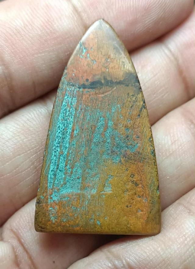 หลวงปู่ทวดวัดช้างให้หลังเตารีด 5