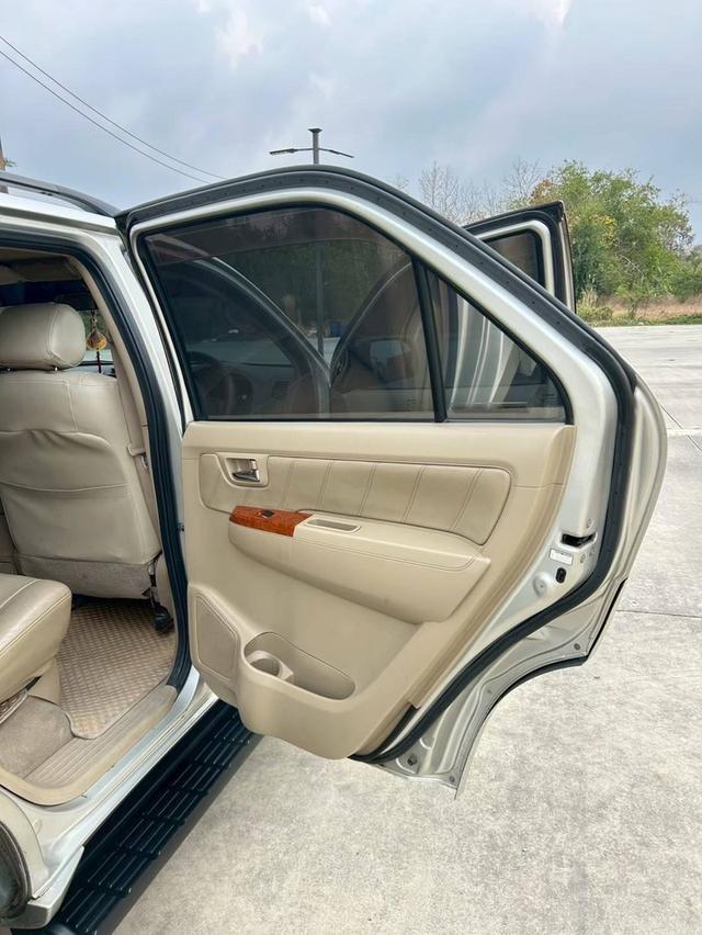 (แจ้งรหัสรถ BK1788) Toyota Fortuner 3.0V 4WD💥ปี2010💥 รูปที่ 11