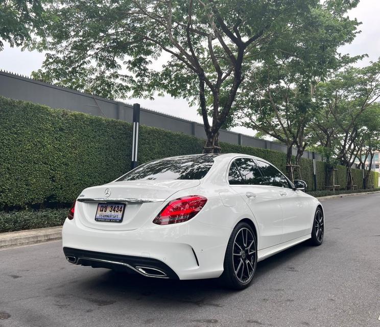 รหัสรถ AP3434 Benz C220d AMG Dynamic (W205) ปี2022