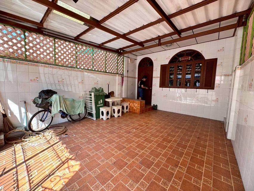 ขายทาวน์เฮ้าส์ 2 ชั้น หมู่บ้านเสนาวิลล่า 3 ซอยคู้บอน 27 แยก 10 ( สภาพสวยมาก น่าลงทุน ) (N.1940) 3