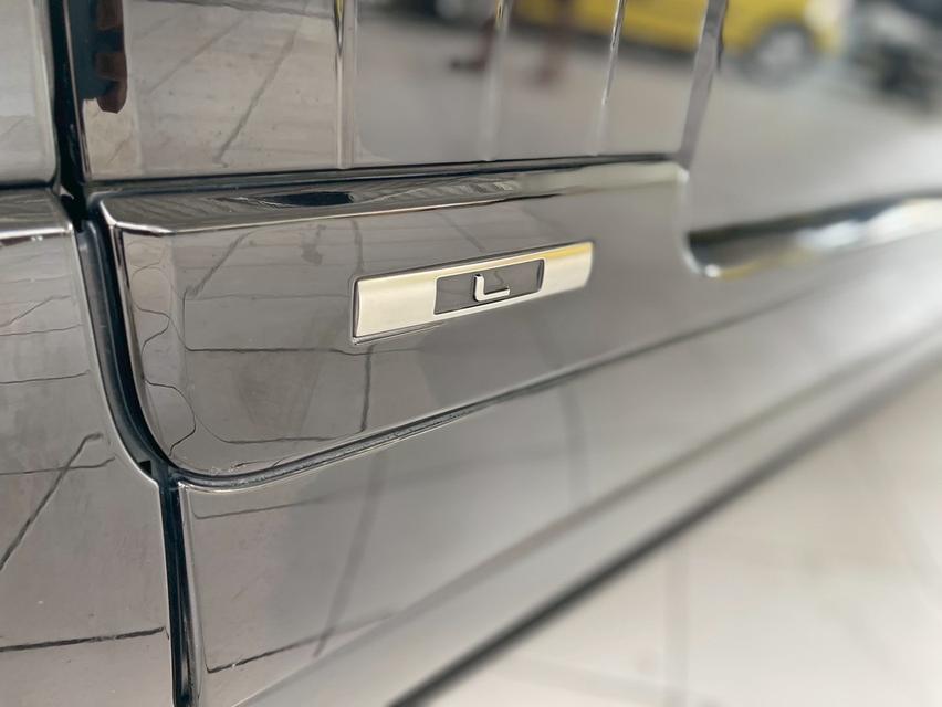 Range Rover P400e Autobiography LWB ปี 2021 🔻เลขไมล์ 49,xxx km. (รถศูนย์ มือเดียว)ราคา 3,590,000 .- บาท รูปที่ 9