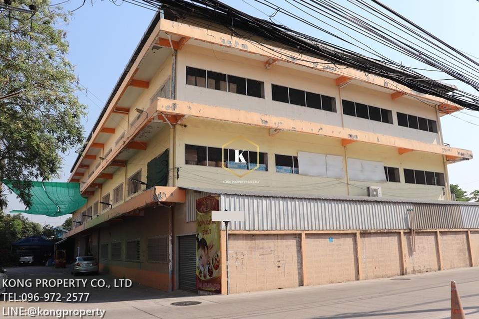 ให้เช่าโกดัง 3 ชั้น นาคนิวาส ลาดพร้าว กรุงเทพ พื้นที่ 3,000 ตรม 1