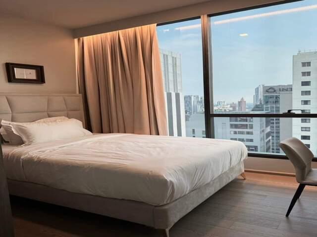 Luxury Condominium for Rent at CELES ASOKE, near BTS Asok and MRT Sukhumvit 6