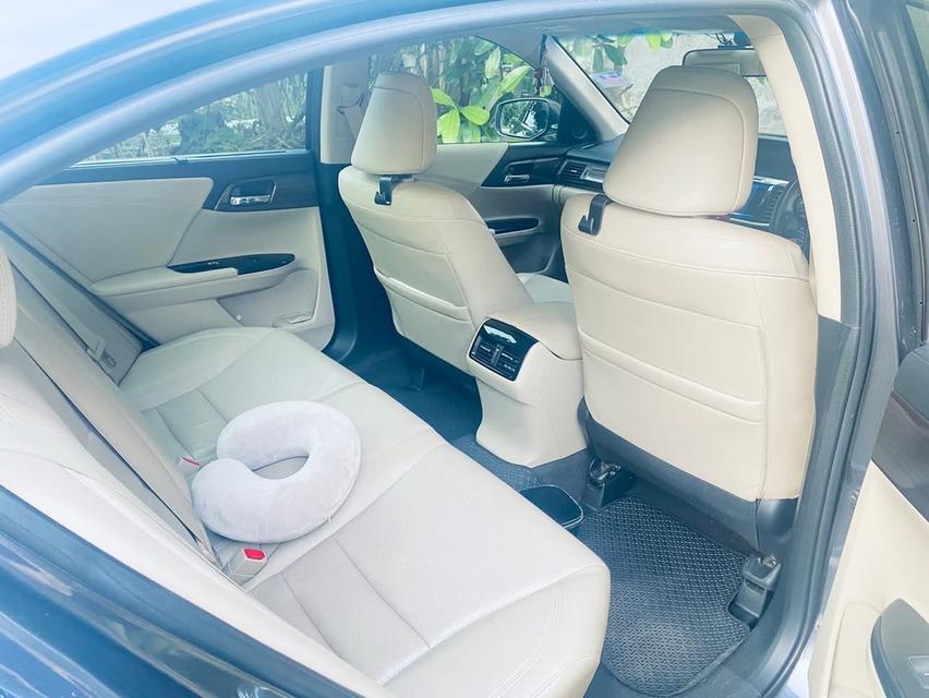 รถยนต์HONDA ACCORD ปี2017 2.0 รูปที่ 2