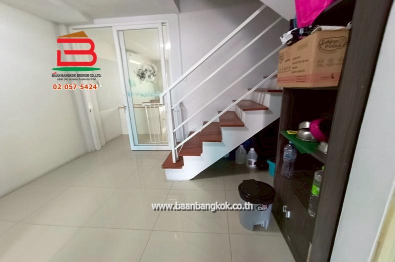 อาคารพาณิชย์ หลังริม เนื้อที่ 29.2 ตรว. ไสวประชาราษฎร์ (รังสิตคลอง4) ต.บึงยี่โถ อ.ธัญบุรี จ.ปทุมธานี