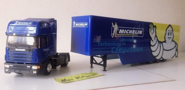 โมเดลรถบรรทุก Michelin Motor Sports Transporter 