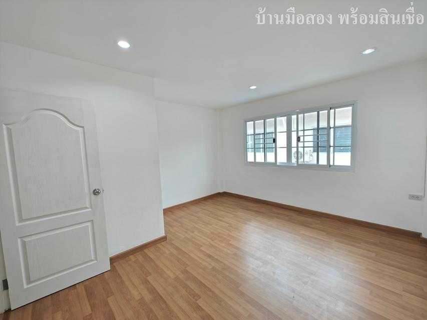 หมู่บ้านรัชธานี6 สายไหม 6