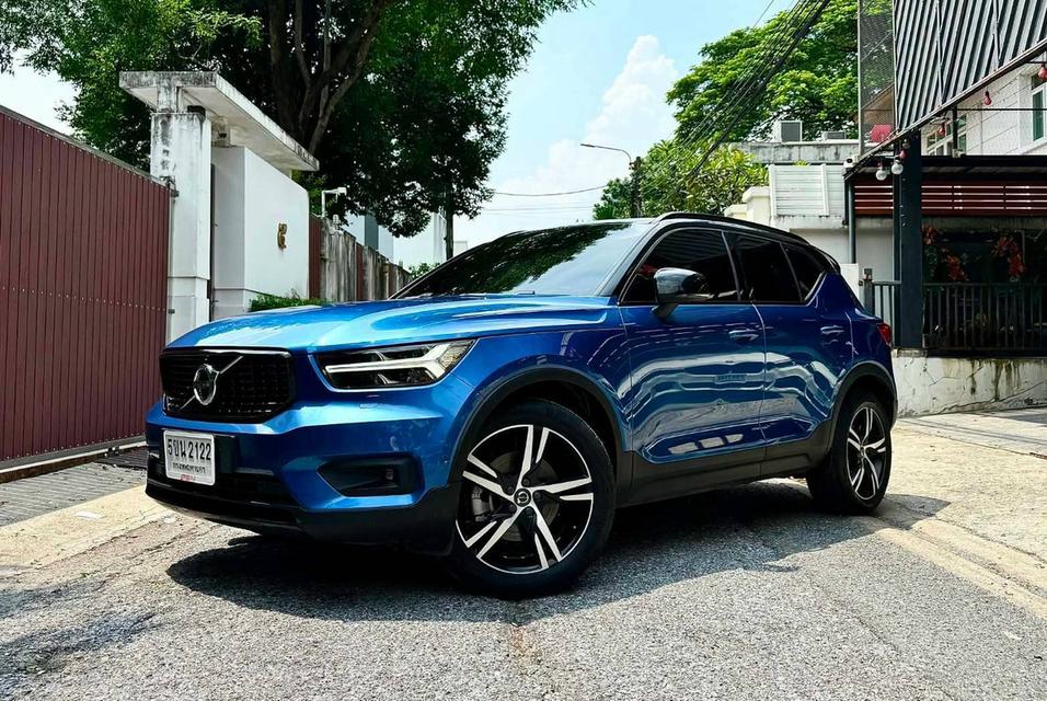 Volvo XC40 T5 R-Design ปี 2019 Top option