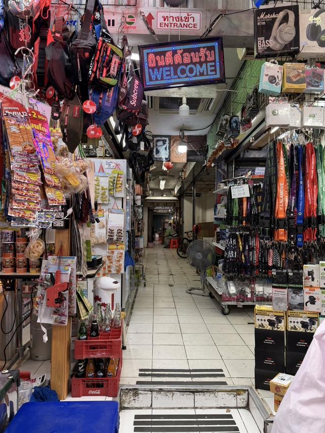 ปล่อยเช่าที่ขายของ ย่านถนนเสือป่า 3