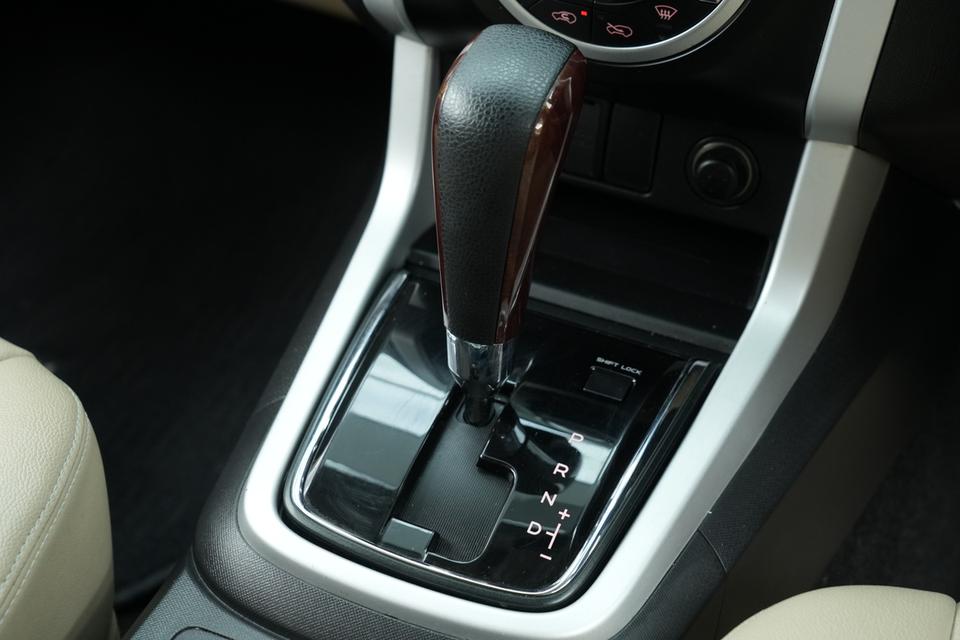 2018 ISUZU MU-X 3.0 DVD Navi 2WD สีขาว เลขไมล์ 82729 กม. 8