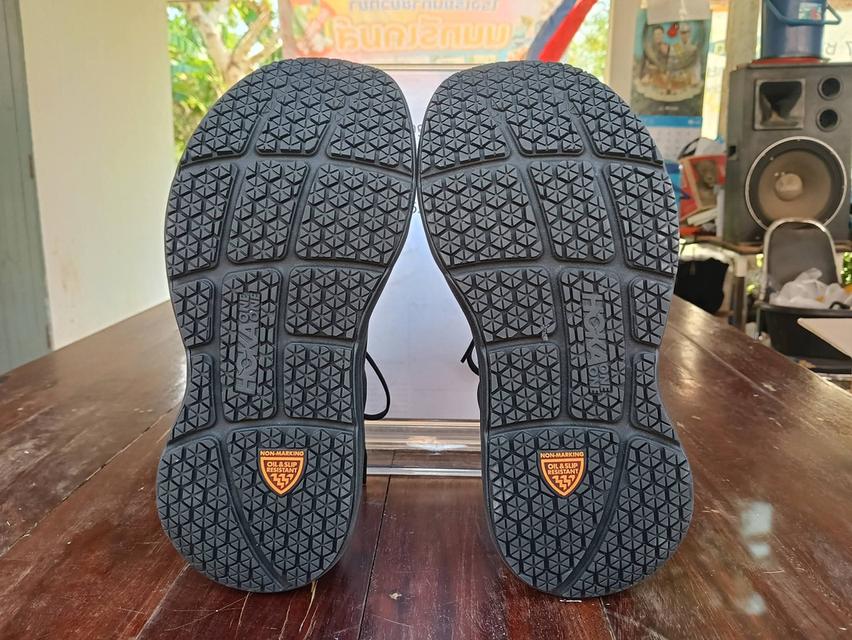 Hoka Bondi SR Size 41.5/26 cm สภาพดี ไม่มีตำหนิขาดเย็บ เชือกเดิม ซอฟท์เดิม พื้นเต็มใช้ได้ยาว ๆ ราคา 550บาท รวมส่ง รูปที่ 6