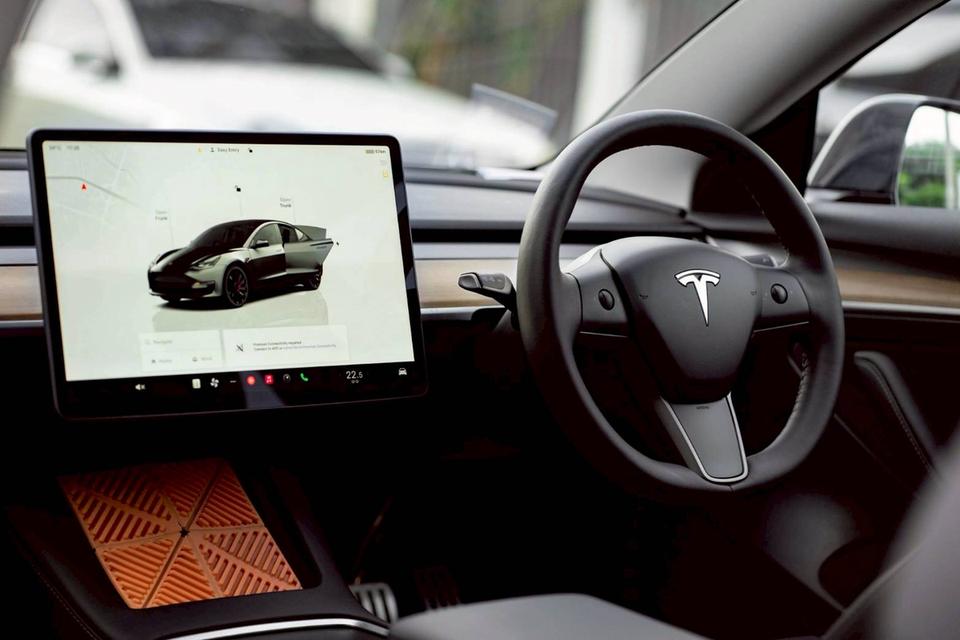 รหัสรถ PR8264 📌 Tesla Model 3 Performance ปี 2023 11