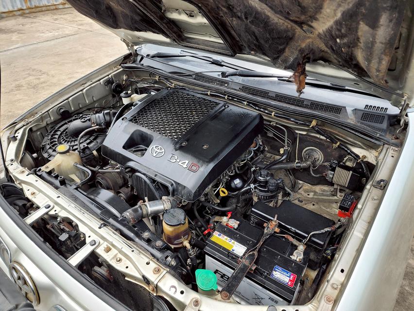 Toyota Vigo CAB 2.5E M/T 2007 8