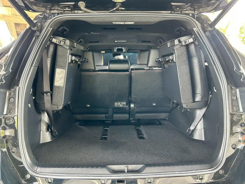 Toyota FORTUNER 2.8 GR SPORT 4WD AT ปี 2021 รูปที่ 19