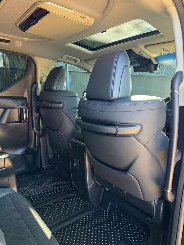 Toyota ALPHARD 2.5SC PACKAGE สีดำ ปี 2022 ไมล์ 10,000 กม. 14