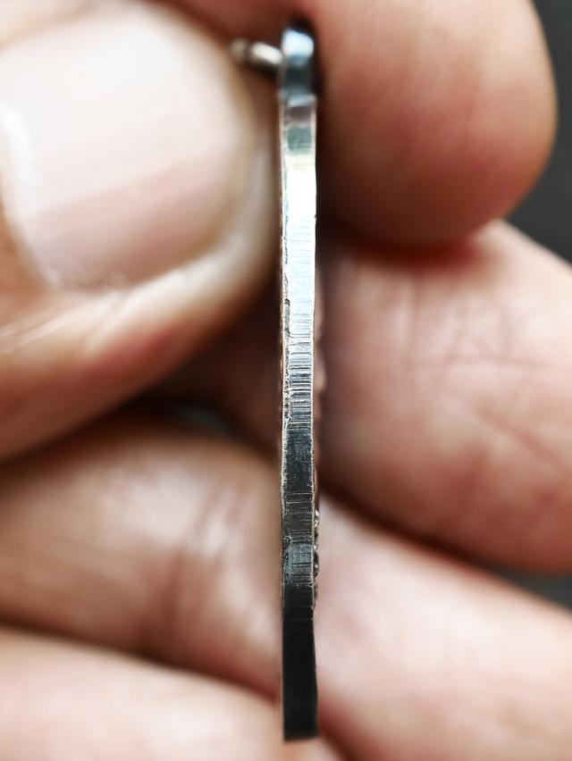 เหรียญหลวงพ่อแดง รุ่นแรก เนื้อเงิน วัดเขาบันได้อิฐ ปี 2503...เก่าๆ 12