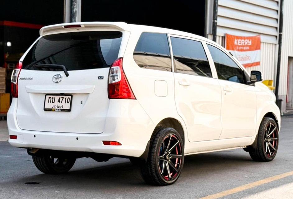 Toyota Avanza ขายตามสภาพ 5