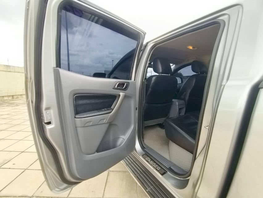 Ford Ranger Hi-Rider Double Cab 2.2 XLT เกียร์ Auto สีเทา รถปี 2017 จด ปี 2018 13