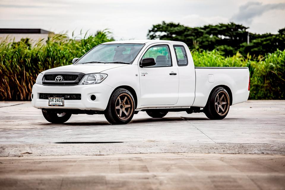 Toyota Vigo Cab 2.5J ดีเซล เกียร์ธรรมดา ปี 2010 สีขาว  10