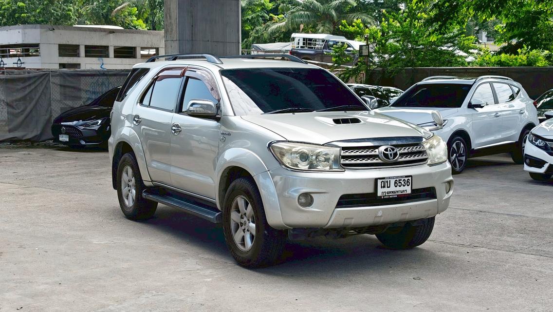 Toyota Fortuner 3.0 V 2WD AT ปี 2009 รถสวย พร้อมใช้งาน