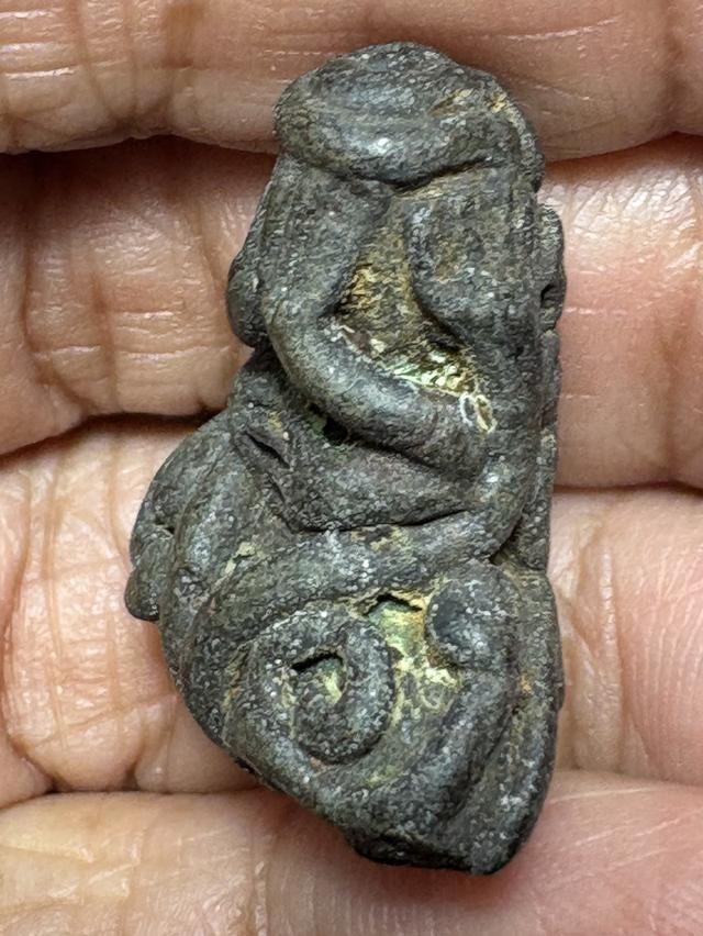 พระปิดตายันต์ยุ่ง เก่าไม่ทราบที่ 3