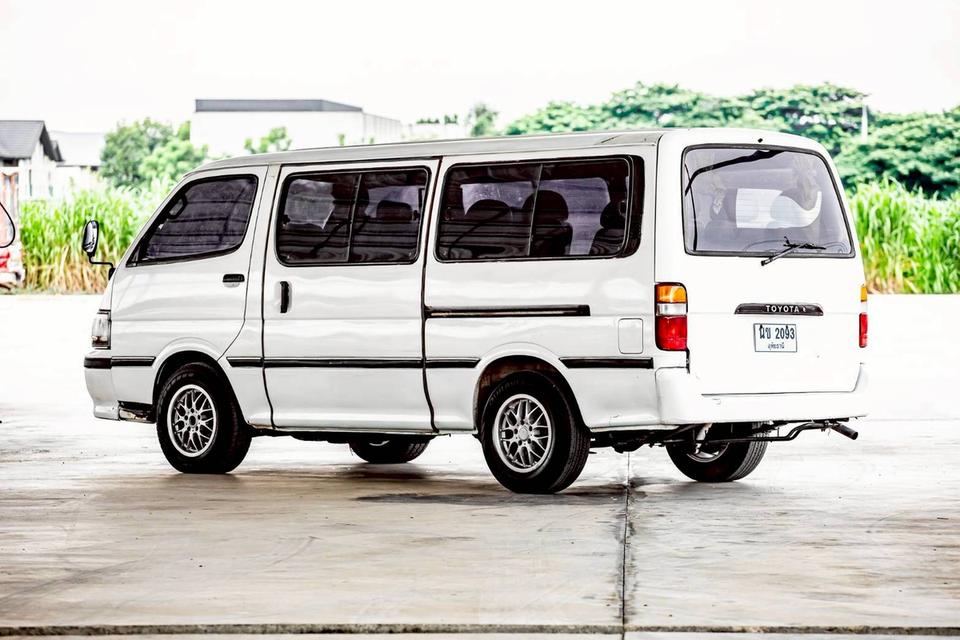Toyota Hiace 2.4 ดีเซล MT ปี 1994 สีขาว 10