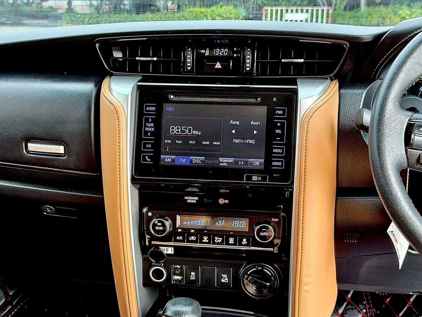 Toyota Fortuner 2.8V 4WD 2016 รูปที่ 12