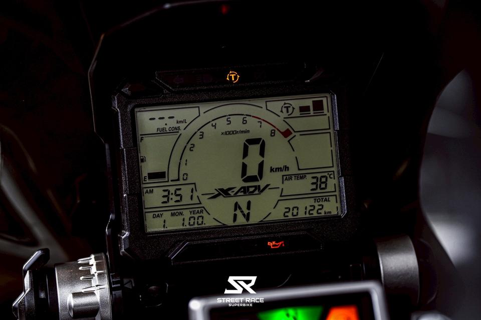 HONDA XADV750 2018 สีเทาแลมโบ ของแต่งติดรถพร้อมเดินทาง รูปย่อยที่ 2