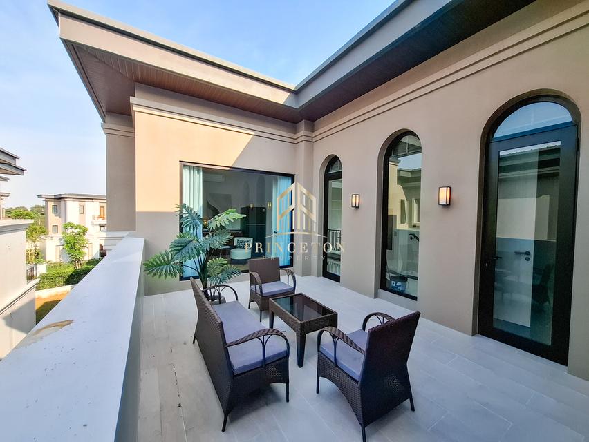 Luxury House For Sale or Rent CINQ ROYAL Krungthep Kreetha 14