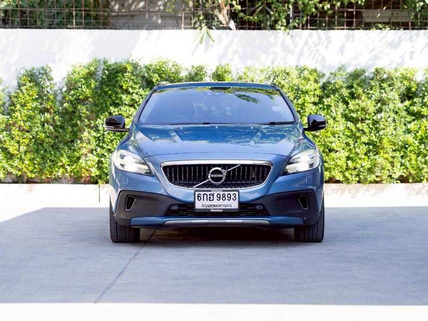 Volvo V40 Cross Country ปี17 รูปที่ 2