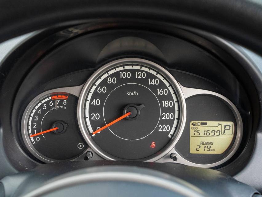 MAZDA 2 1.5 Sport Hatchback 2012 จด 2013 14