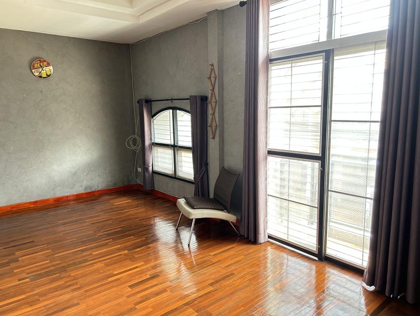 ทาวเฮ้าท์ ที่ดิน 18.5 ตร.ว. 19