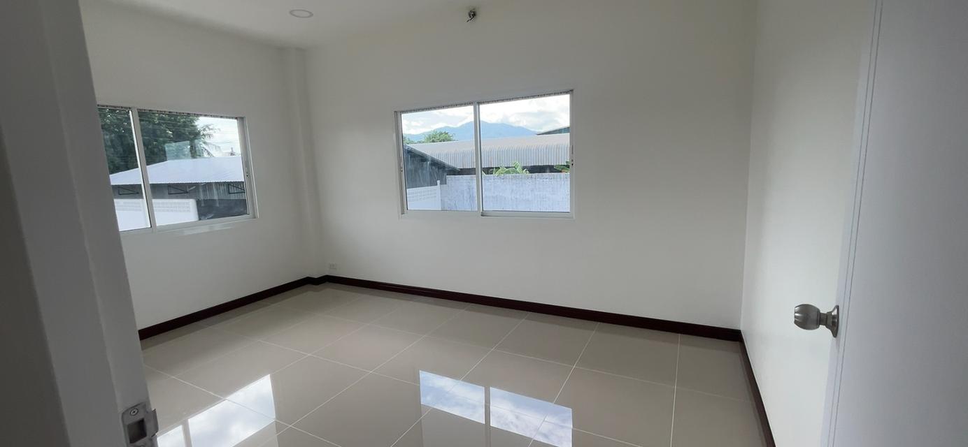 บ้านพร้อมโกดัง เมืองชลบุรี ที่ดินใหญ่ 567 ตร.ว. รีโนเวทใหม่ 4