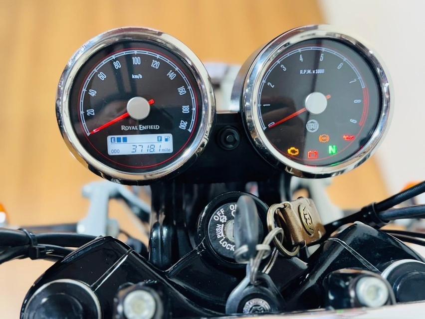Royal Enfield Interceptor650 ปี 2022 9