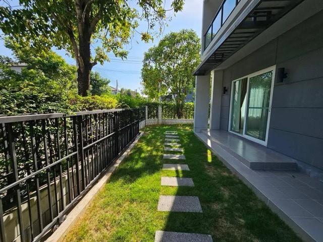 ขายบ้านเดี่ยวหลังมุม 2 ชั้น  61 ตร.ว. โครงการ Centro บางนา  วงแหวน ทำเลสะดวก ใกล้เมกะบางนา  วงแหวนกาญจนา 11