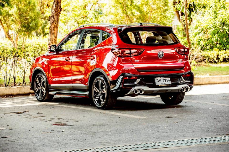 MG ZS 1.5 X ปี 2018 สีแดง มือเดียวป้ายแดง 7