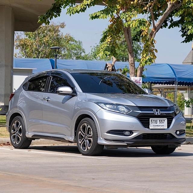 HONDA HR-V 1.8 E Limited | ปีจด : 2016 รหัส 12AT557