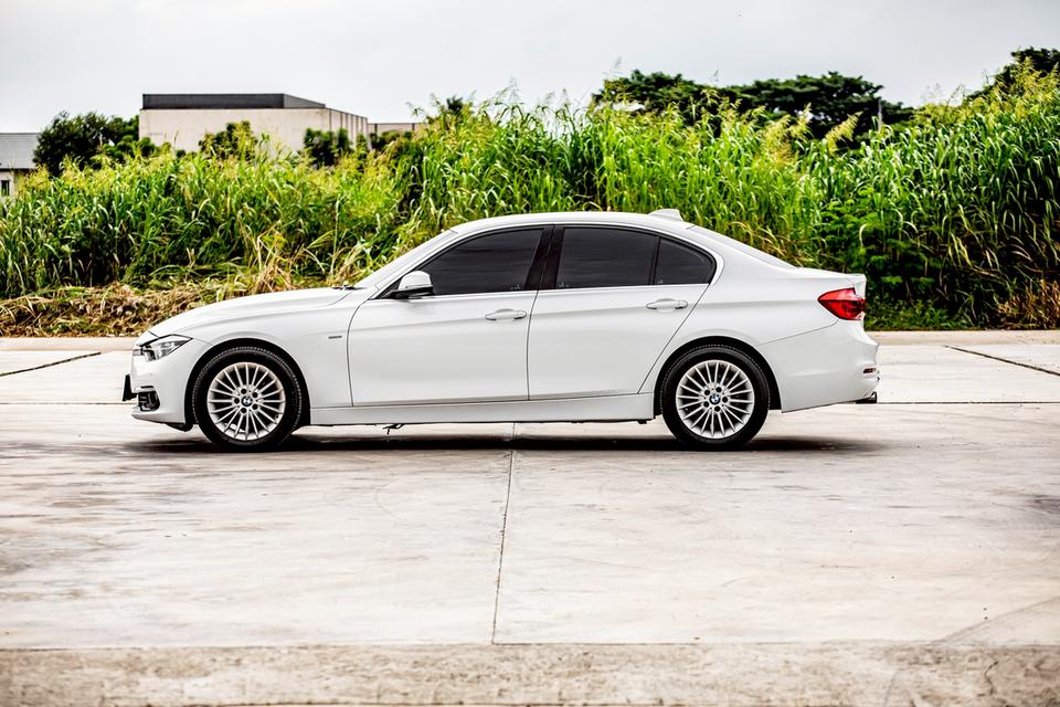 รหัสรถ GT1615 Bmw 320i Luxury ปี 2016 6