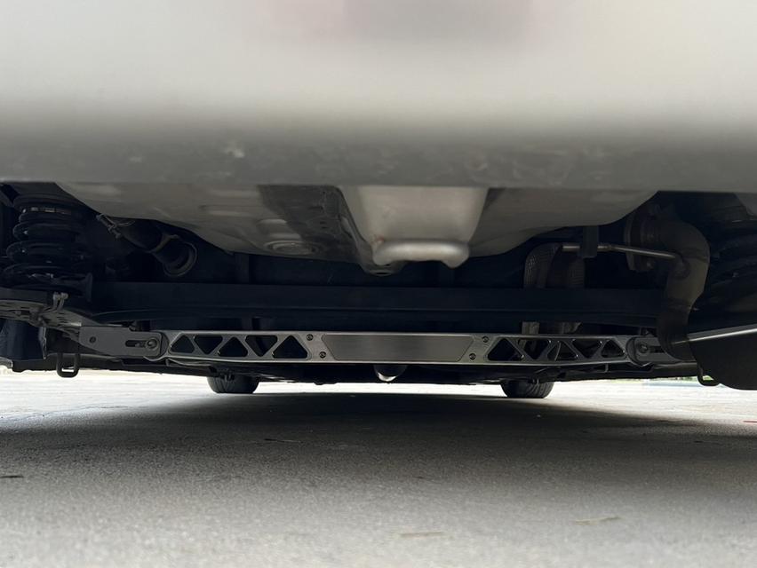 ปล่อยดาวน์ 20,000 เปลี่ยนสัญญา Suzuki Swift GLX1.2 2016 10