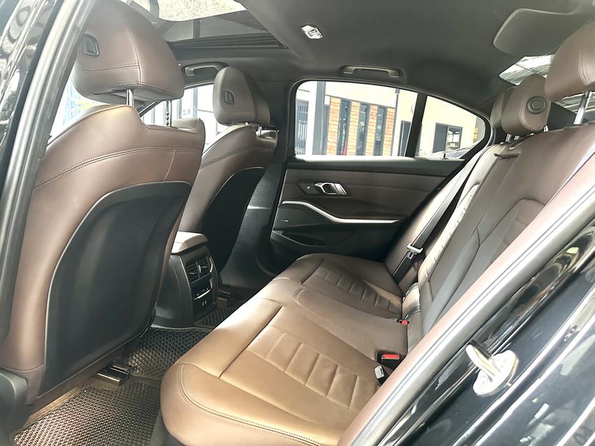 ⚠️ จองแล้ว ⚠️ 2024 BMW 330e Plug-in Hybrid M Sport เลขไมล์แท้ 15,xxx km 15