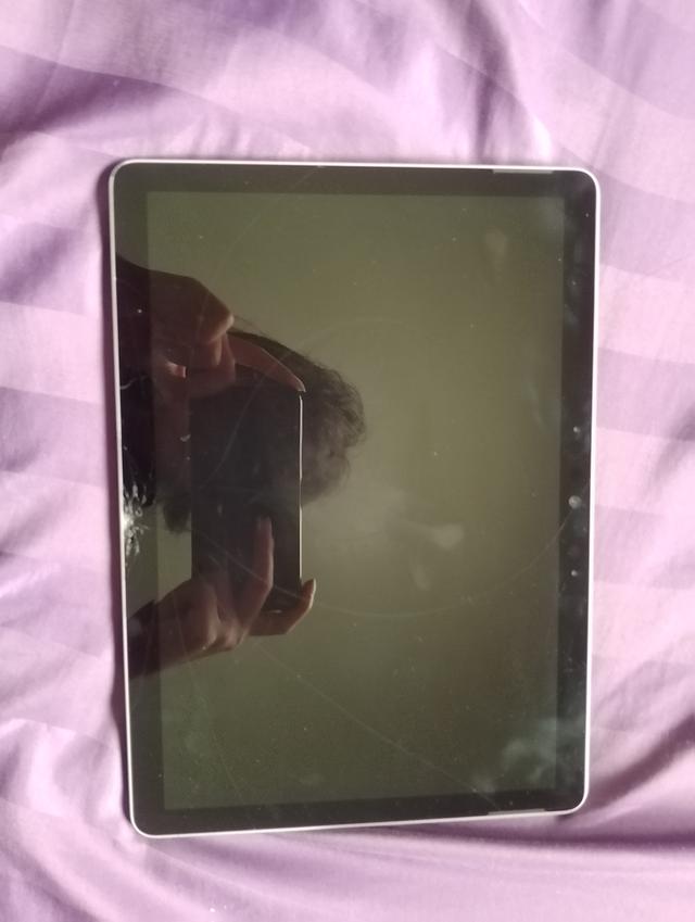 Microsoft Surface go 3  9