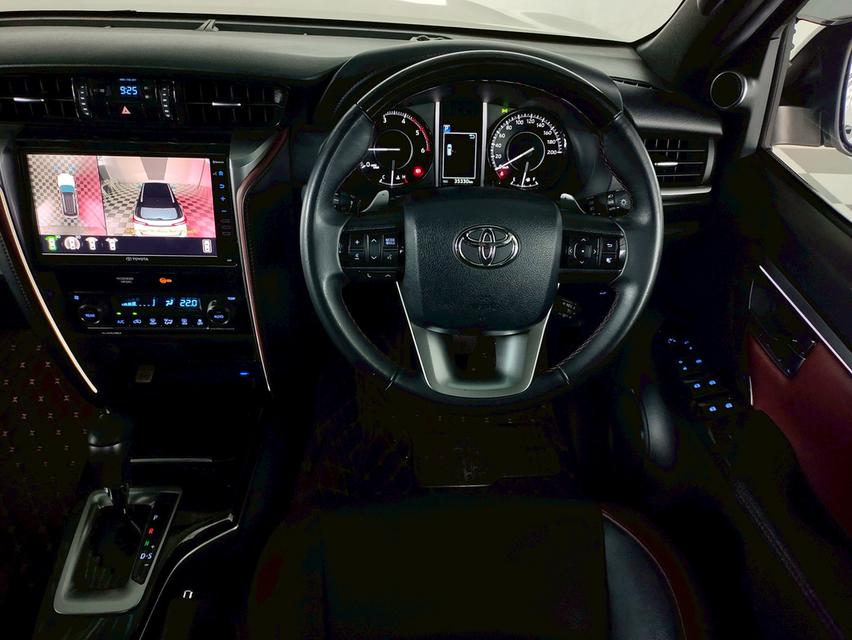  TOYOTA LEGENDER 2.4 V.2WD. ปี 2021 Mile 35,325 km. (1,150,000)  16