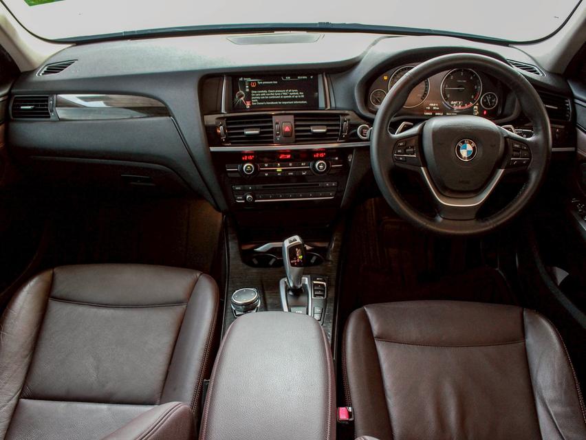 BMW X3 2.0d HIGHLINE ปี 2016 9