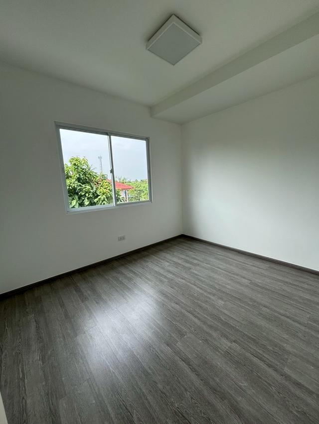 ขายบ้านแฝด หมู่บ้านInizio 3 ปิ่นเกล้า-วงแหวน บ้านมุม สภาพดีเยี่ยม 3