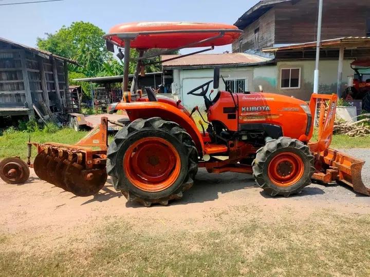 ส่งต่อรถไถ KUBOTA ราคาเบาๆ  3