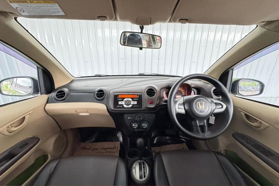 Honda Brio 1.2V เบนซิน เกียร์ออโต้ ปี2012 12